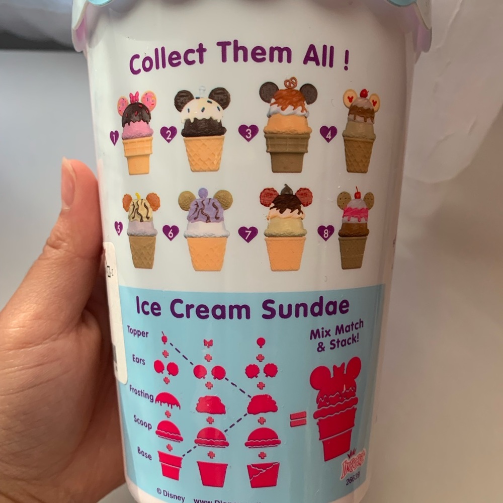 Disney D-Lectables Ice Cream - Picture 5 of 7